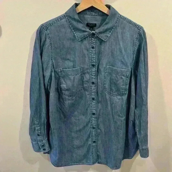Talbots Women’s Classic Cotton Shirt Denim Blue Button Down Plus Petite Size XP - Picture 4 of 9
